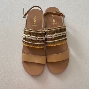Aldo Genuine Leather Beaded Shell Sandals | Boho Beach Summer Sandals Tan Size 9